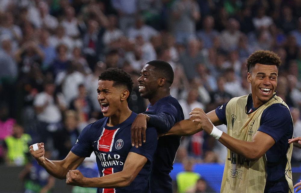 巴恩斯：阵容深度让我们扛过伤病潮